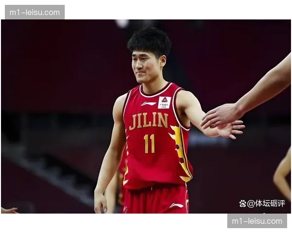 吉林对阵四川次节转折 姜伟泽技术犯规离场影响轮换